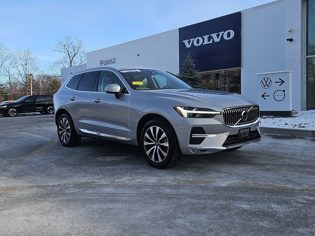 Used 2023 Volvo XC60 Plus Bright Theme Sport Utility