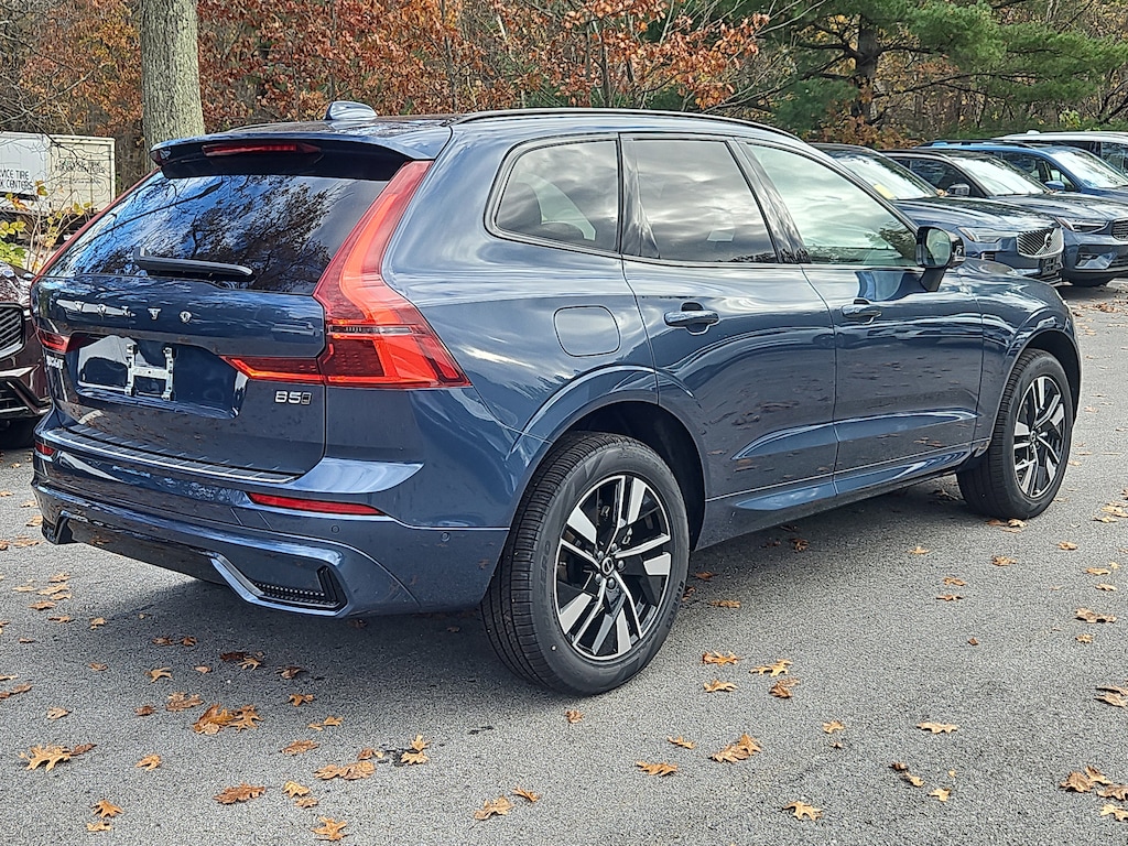 New 2026 Volvo XC60 B5 Plus SUV
