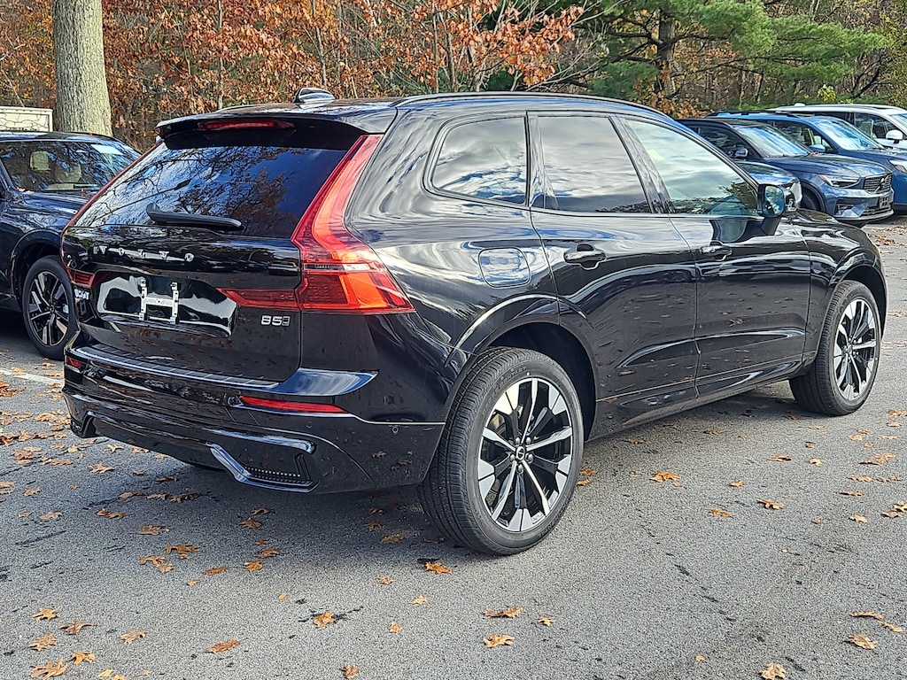 New 2026 Volvo XC60 B5 Plus SUV