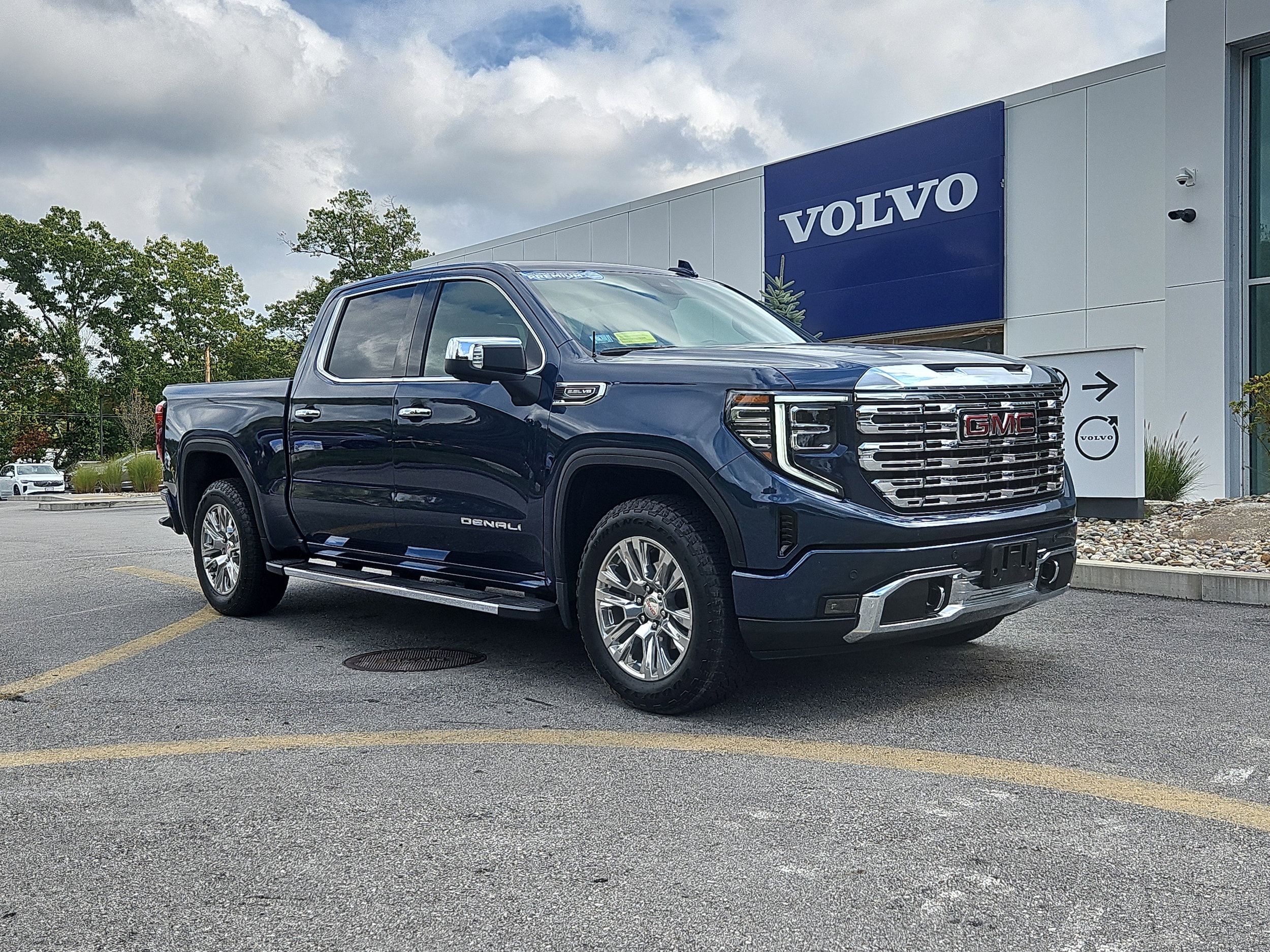 2023 GMC Sierra 1500 Denali
