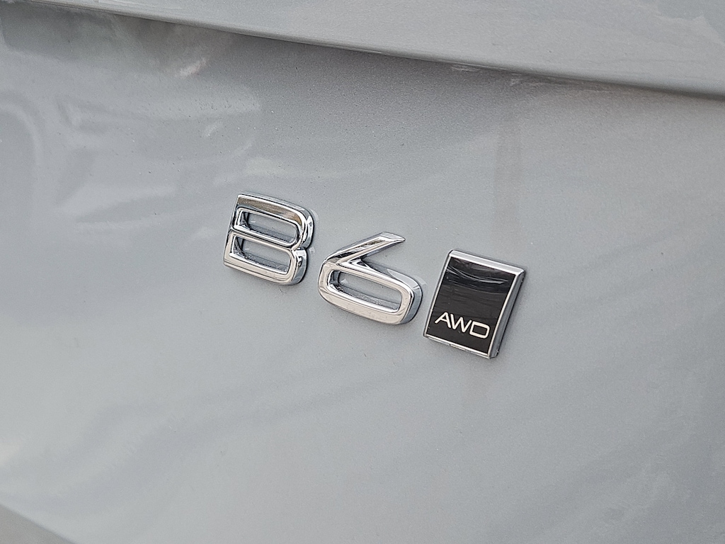 New 2026 Volvo XC90 B6 Plus 7-Seater SUV