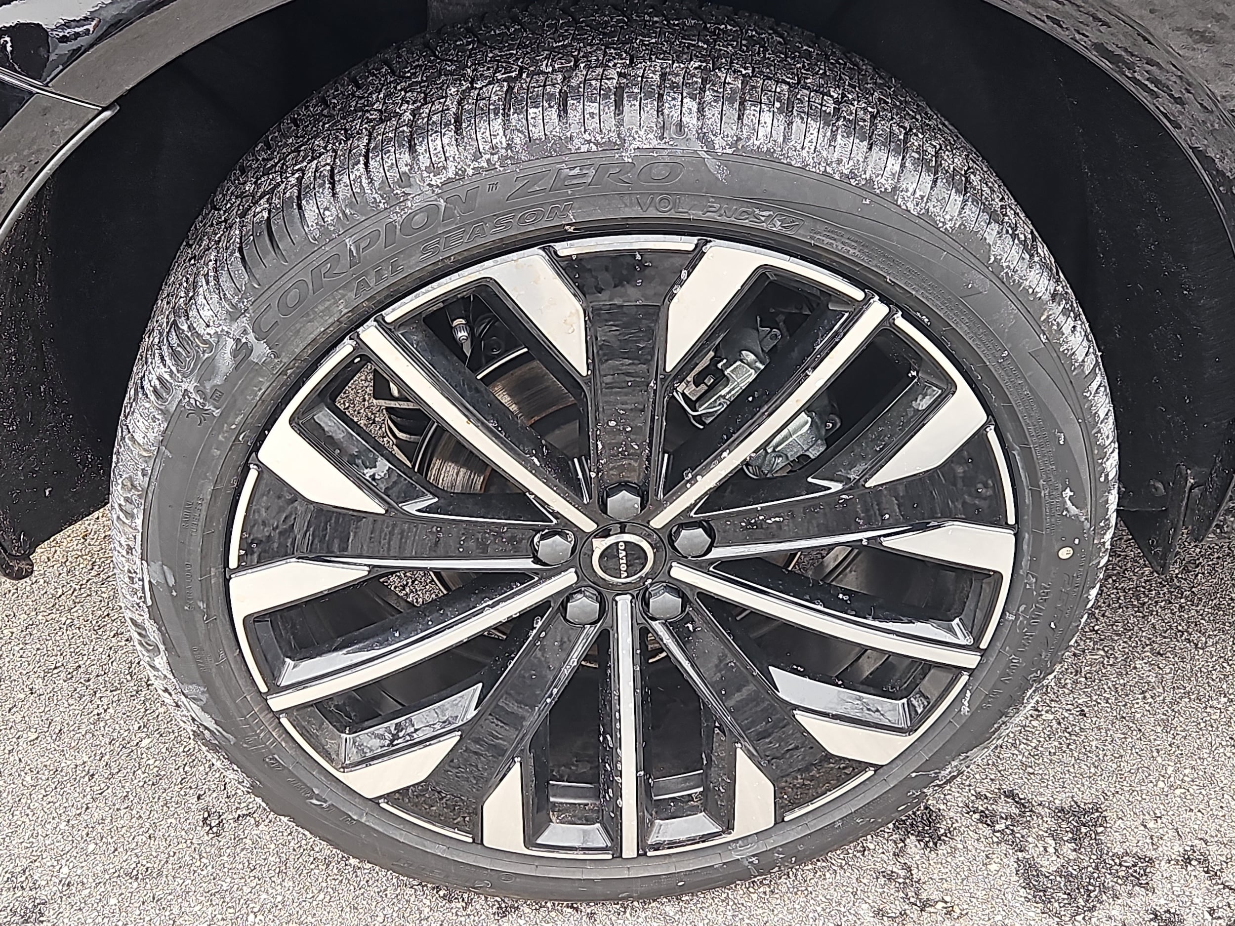 2026 Volvo XC60 Ultra - Photo 21