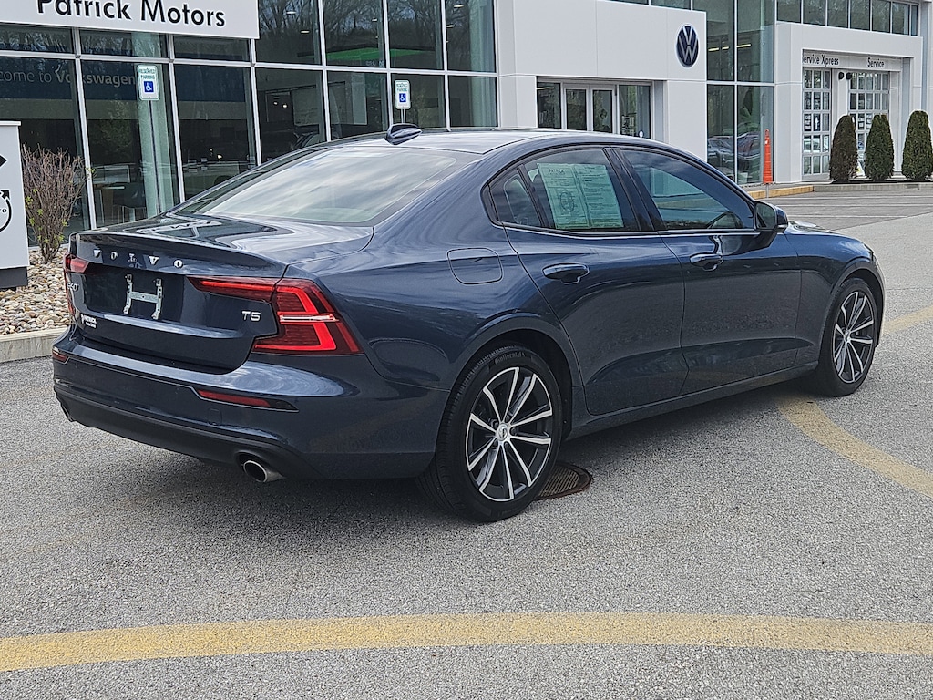 Used 2021 Volvo S60 Momentum 4dr Car