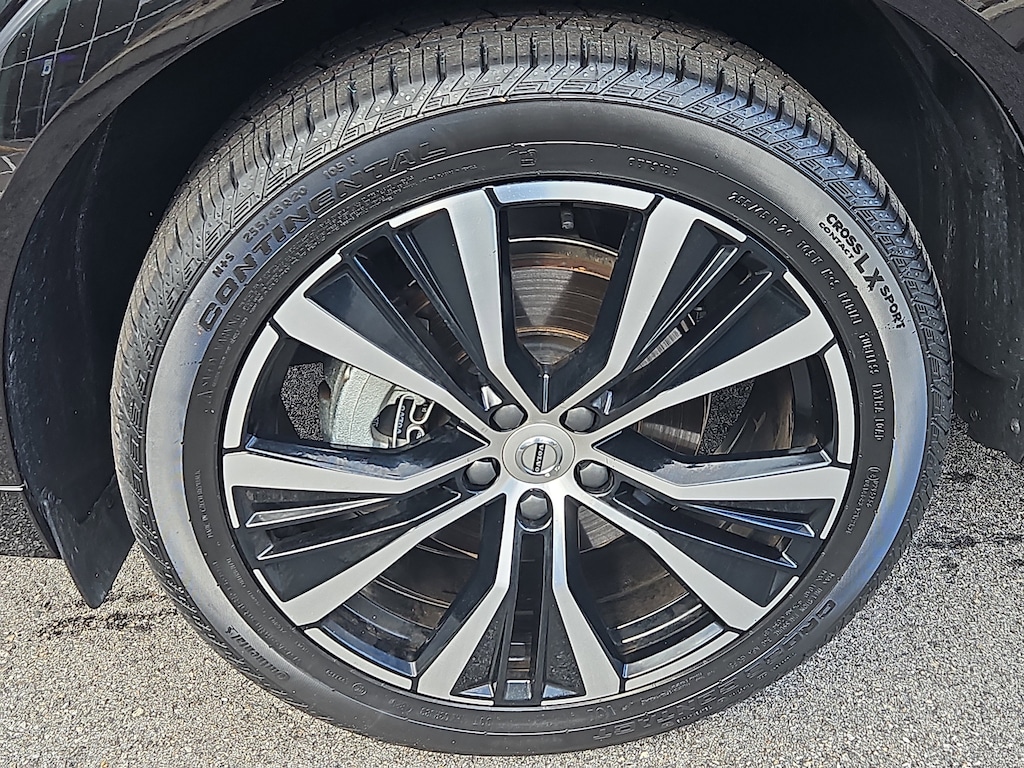 Certified 2024 Volvo XC60 Plus Dark Theme Sport Utility