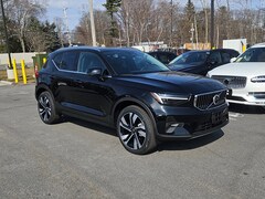 2025 Volvo XC40 B5 Plus Bright Theme AWD SUV