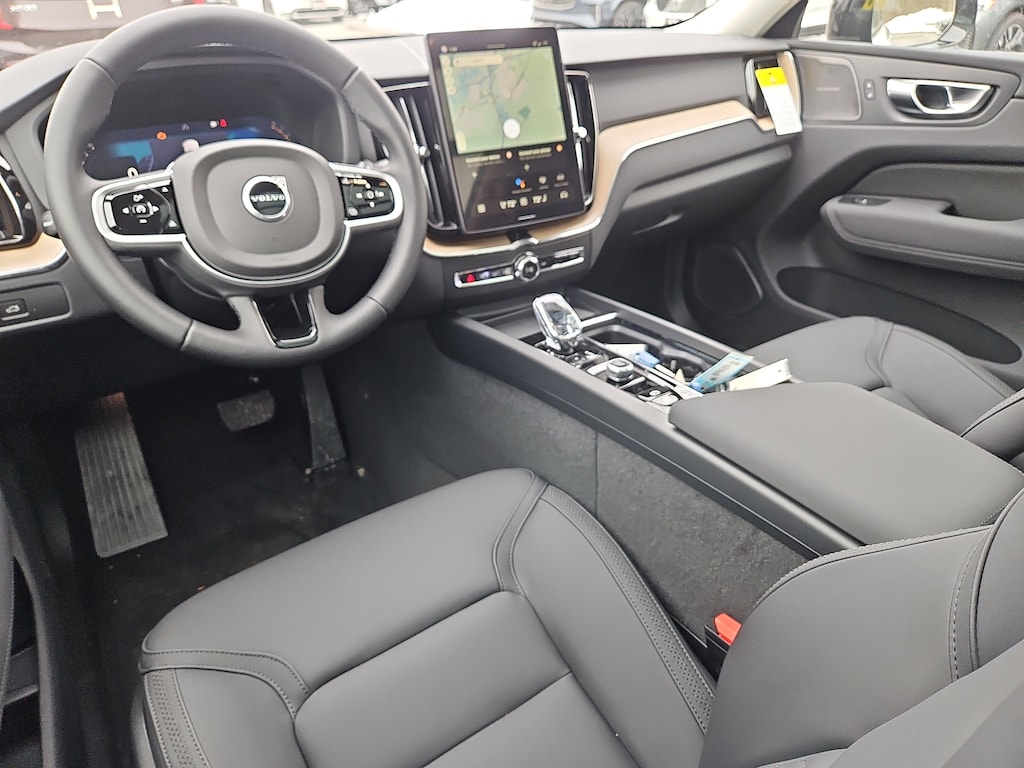 New 2026 Volvo XC60 B5 Plus SUV