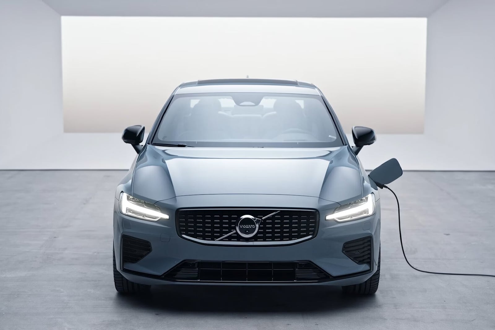 Comparing The 2024 Volvo S60 And 2024 Volvo S60 Recharge   479c2eedaff5b23760347f417df69690x 