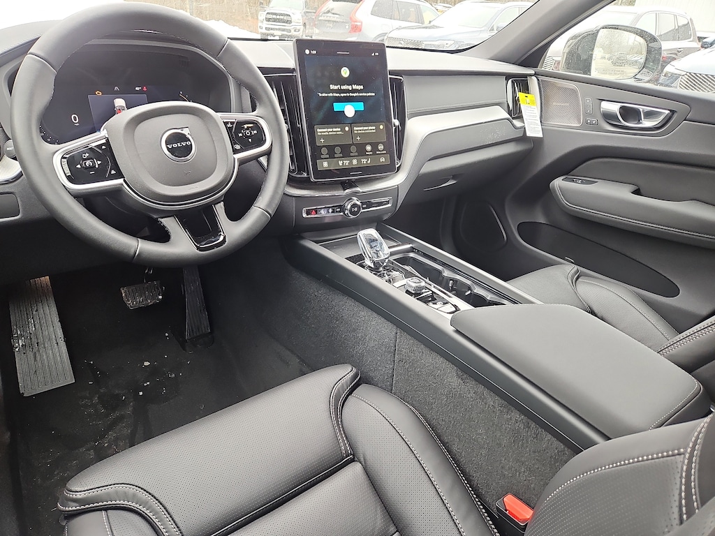 New 2026 Volvo XC60 B5 Ultra Black Edition SUV