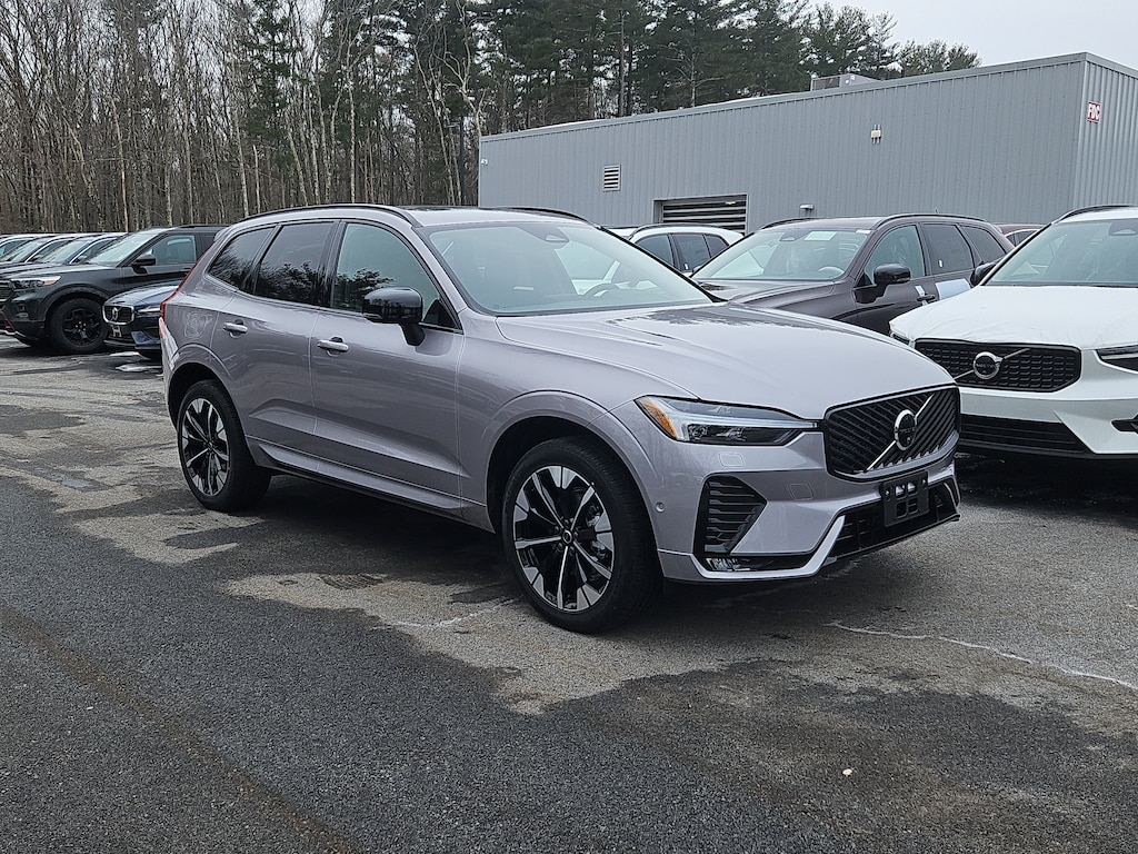 New 2026 Volvo XC60 B5 Plus SUV