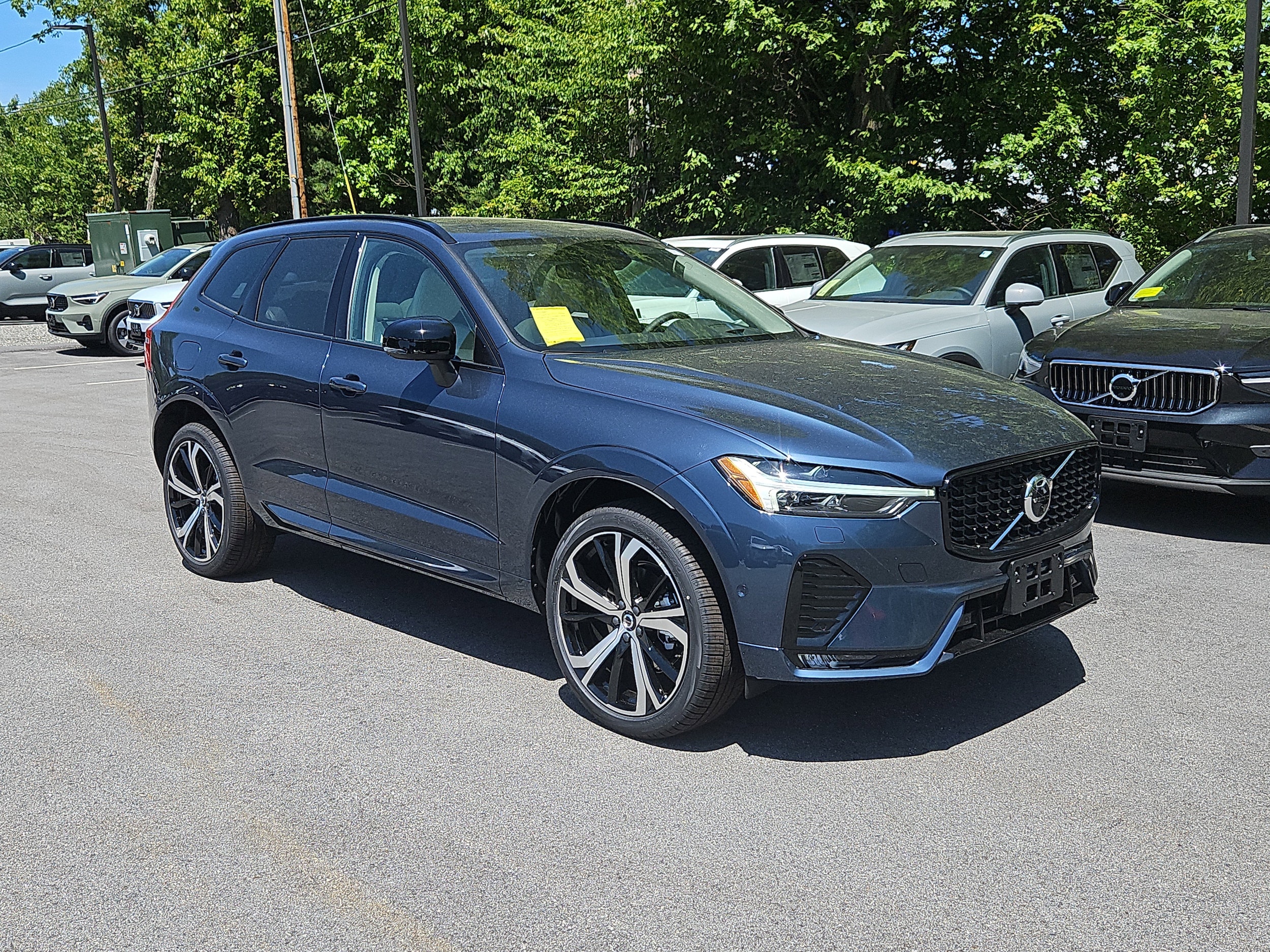 2025 Volvo XC60 Ultra's photo