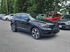 2026 Volvo XC40 B5 Plus AWD SUV