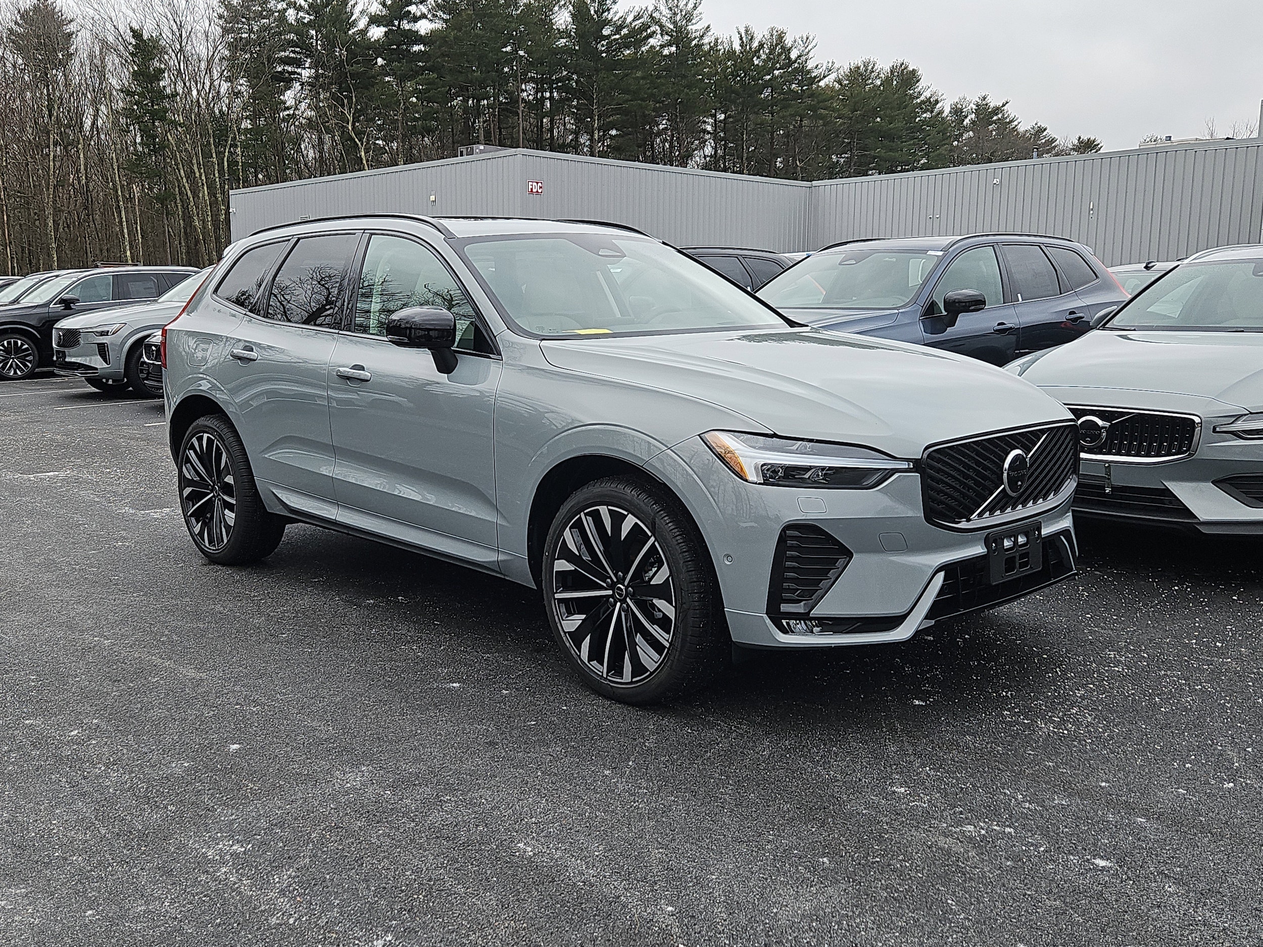 2026 Volvo XC60 Ultra's photo