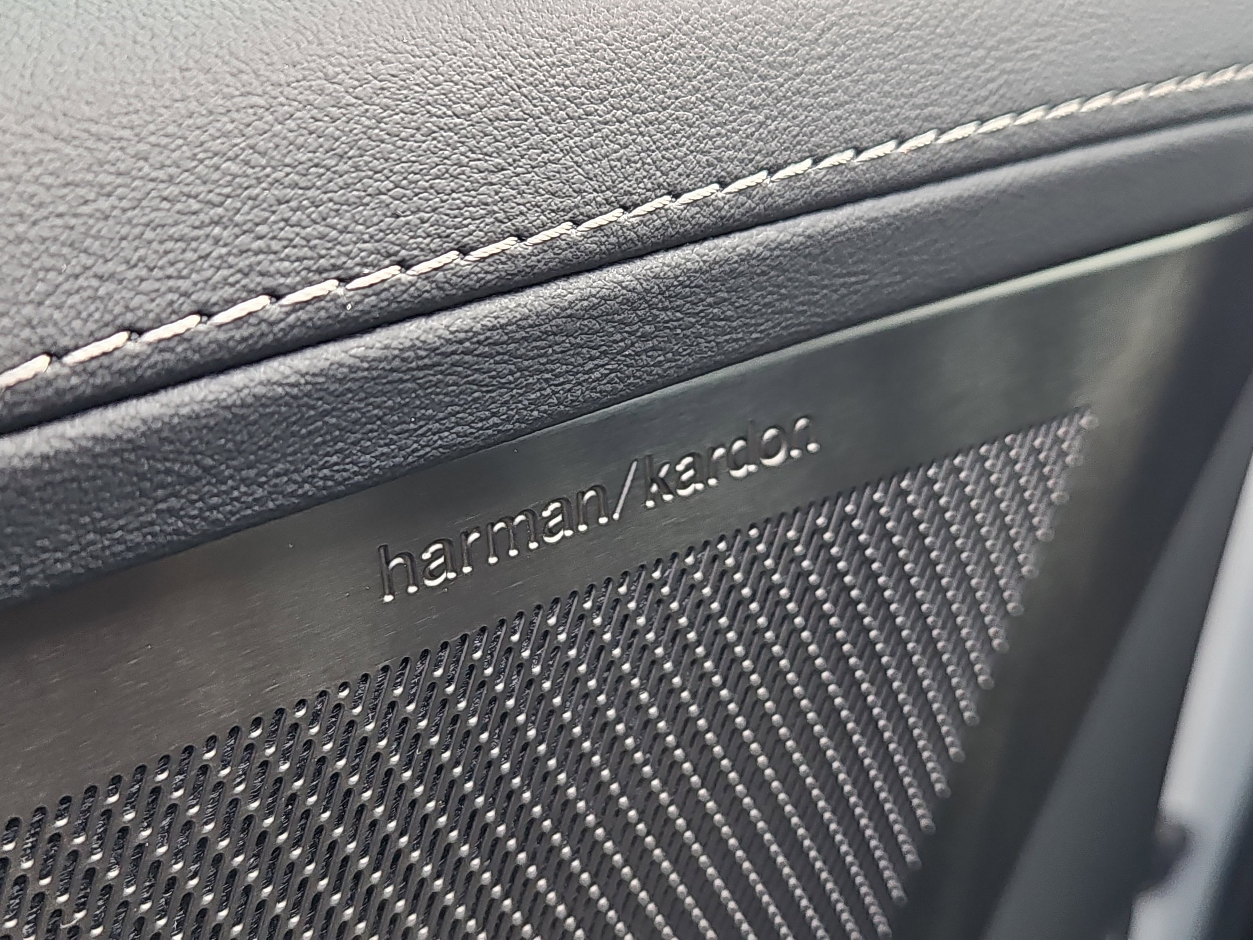 2026 Volvo XC90 Plus - Photo 10