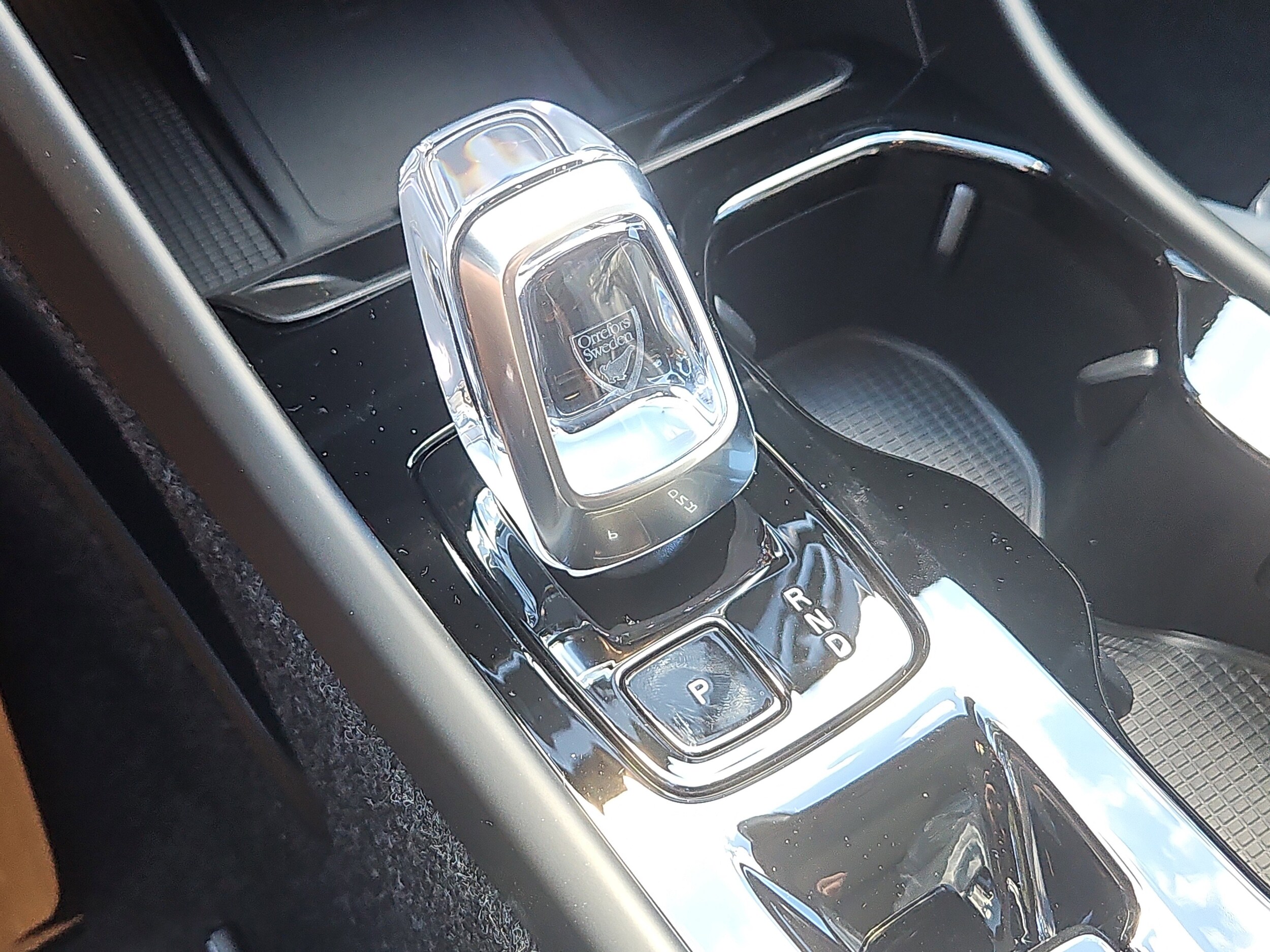 2026 Volvo XC40 Plus - Photo 17