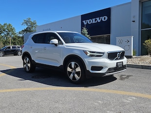 2019 Volvo XC40 Momentum Sport Utility