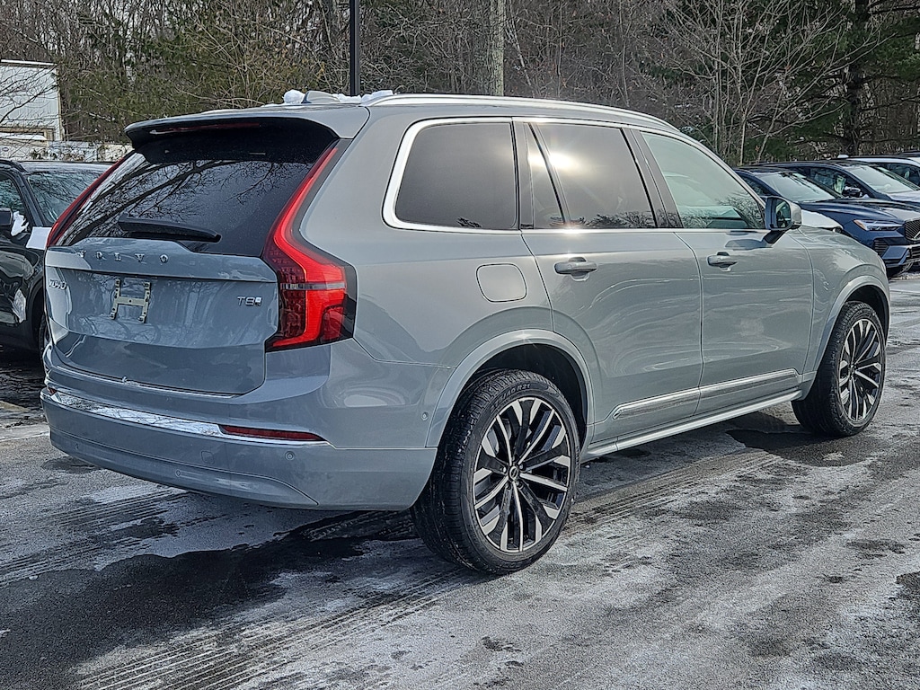 New 2026 Volvo XC90 plug-in hybrid T8 Ultra 7-Seater SUV