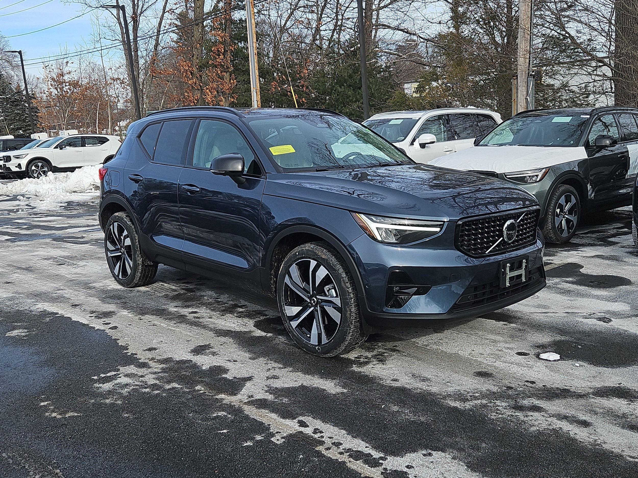 2026 Volvo XC40