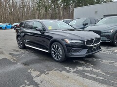 2026 Volvo V60 Cross Country B5 Ultra AWD Wagon