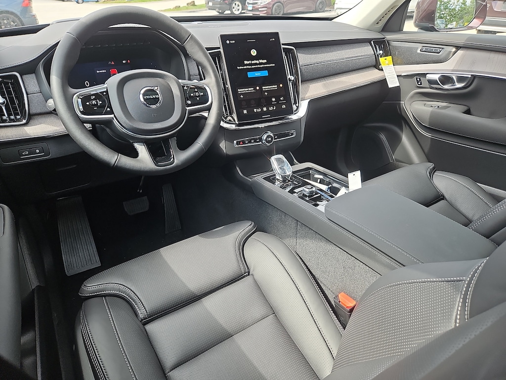 New 2026 Volvo XC90 plug-in hybrid T8 Ultra 6-Seater SUV