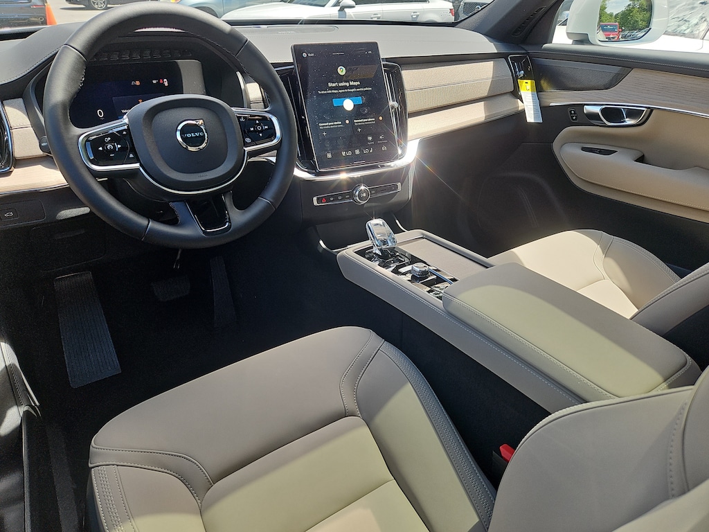 New 2026 Volvo XC90 B6 Plus 7-Seater SUV