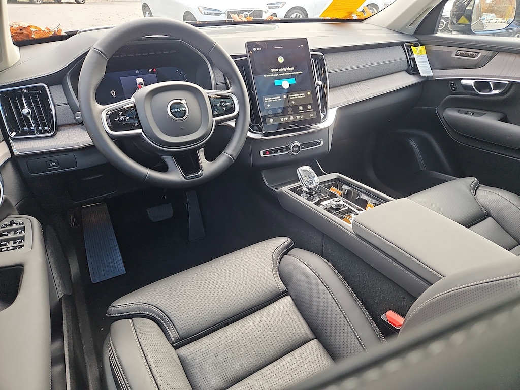 New 2026 Volvo XC90 B6 Ultra Dark Theme 7-Seater SUV