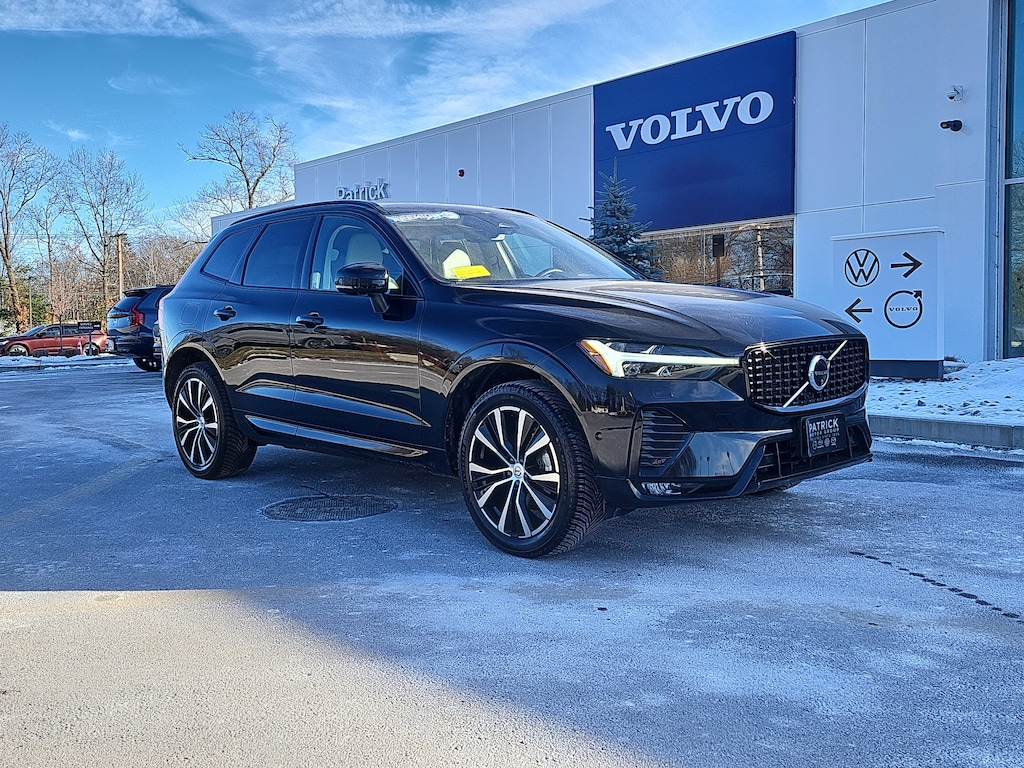 Used 2024 Volvo XC60 Plus Dark Theme Sport Utility