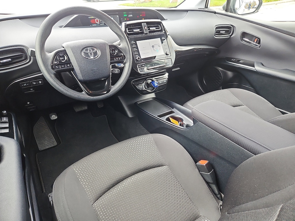 Used 2022 Toyota Prius LE Hatchback