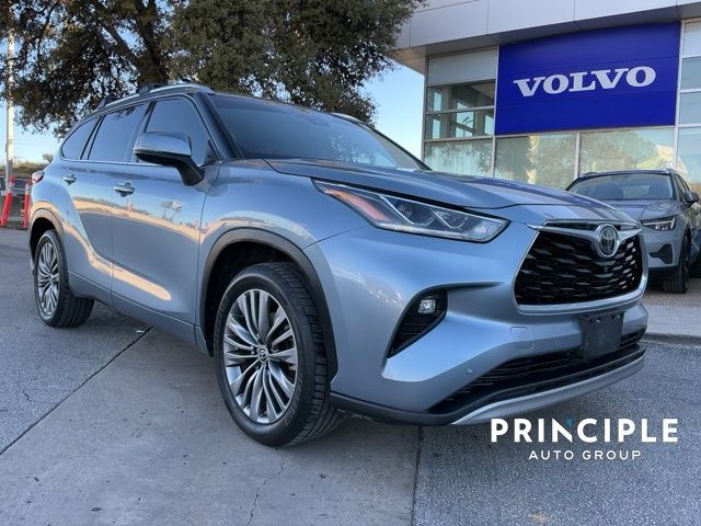 2020 Toyota Highlander Platinum