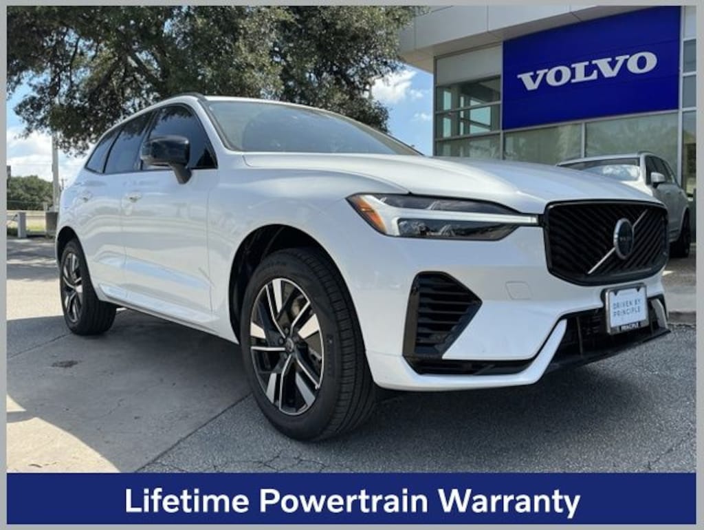 New 2026 Volvo XC60 plug-in hybrid T8 Core SUV
