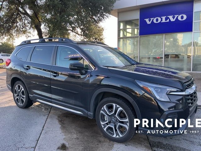2023 Subaru Ascent Limited 8 Passenger's photo