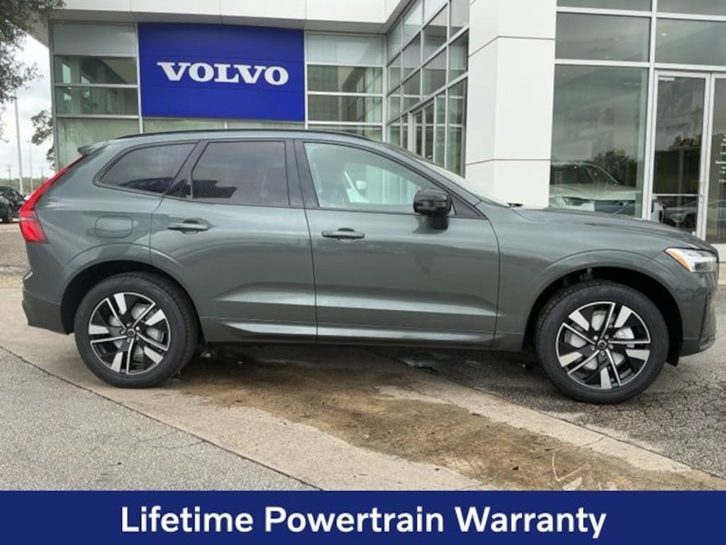 New 2026 Volvo XC60 B5 Core SUV