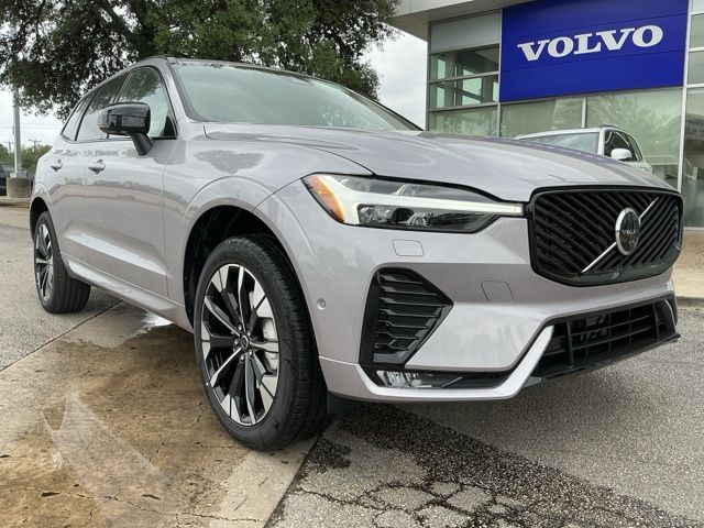 2026 Volvo XC60 B5 Plus Dark AWD's photo