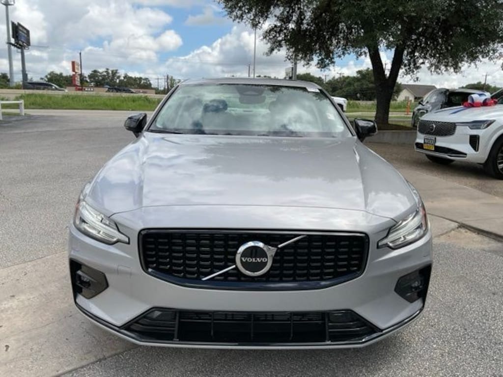 Certified 2024 Volvo S60 B5 Core Dark Theme Sedan