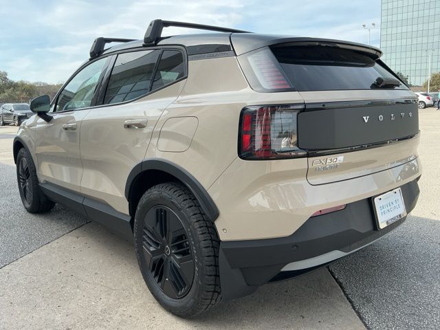 2026 Volvo EX30 Ultra - Photo 8
