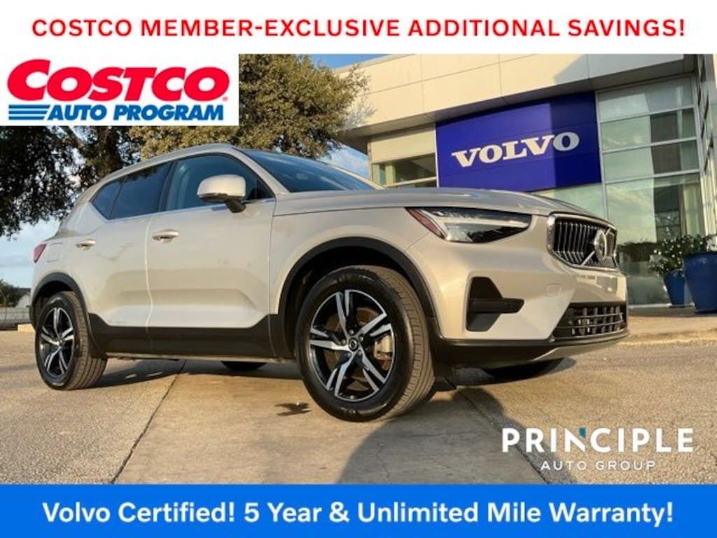 Certified 2025 Volvo XC40 B5 Core SUV