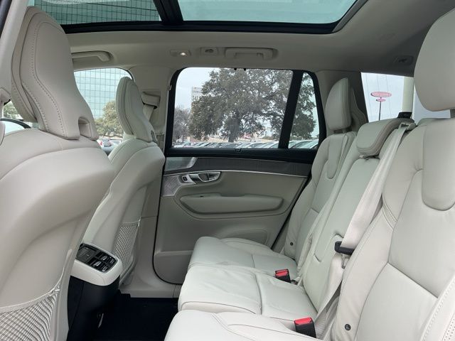 2026 Volvo XC90 Ultra - Photo 29