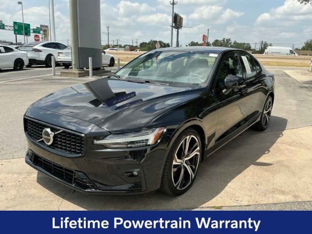 Certified 2024 Volvo S60 B5 Core Dark Theme Sedan