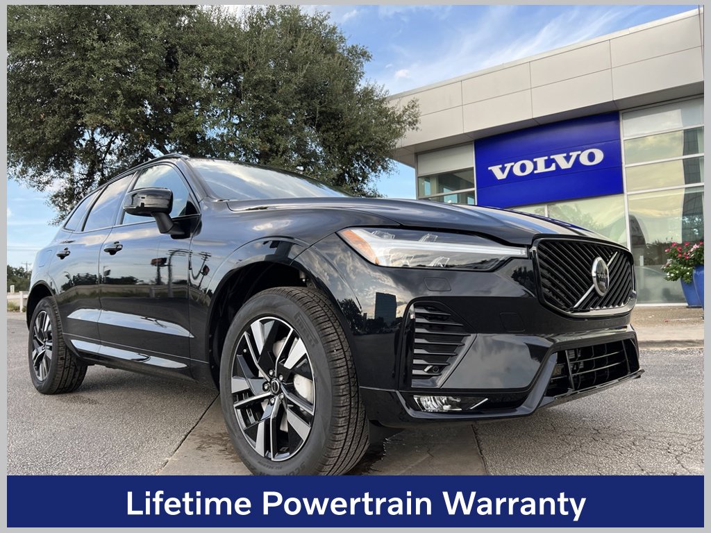 2027 Volvo XC60 B5 Core SUV