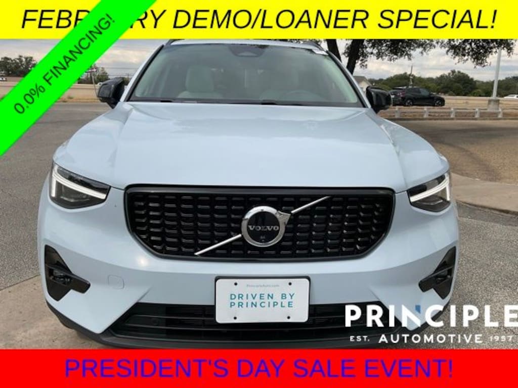 New 2026 Volvo XC40 B5 Plus SUV