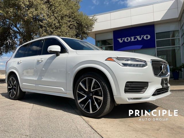 2022 Volvo XC90
