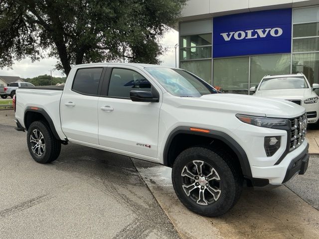 2025 GMC Canyon 4WD AT4 Crew Cab Short Box's photo