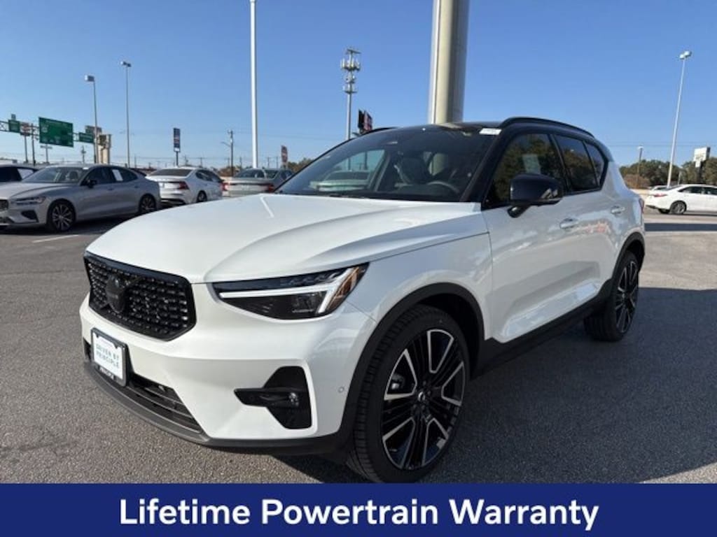New 2026 Volvo XC40 B5 Ultra Black Edition SUV