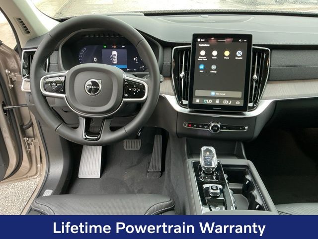 2026 Volvo XC90 Ultra - Photo 13