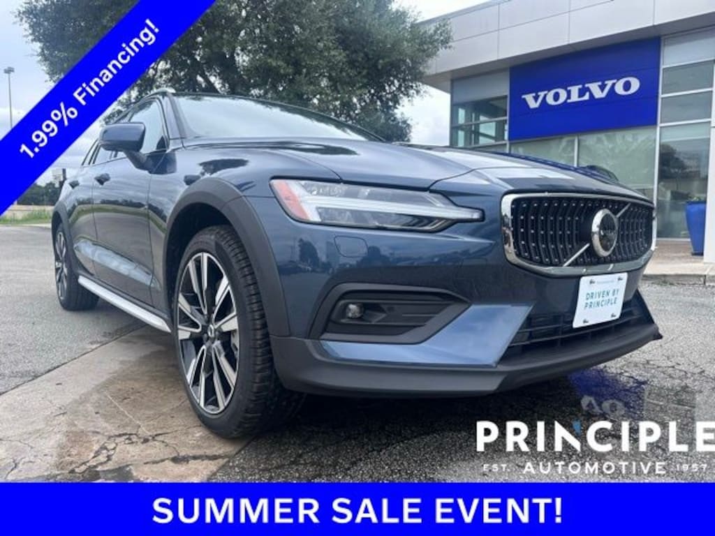 New 2026 Volvo V60 Cross Country B5 Ultra Wagon
