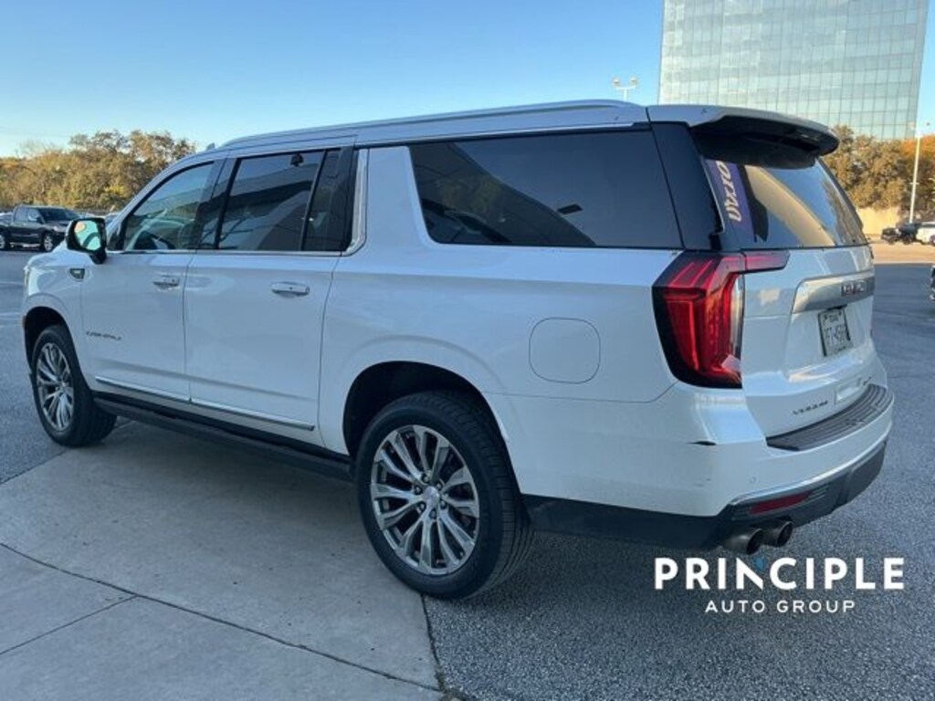 Used 2022 GMC Yukon XL Denali SUV