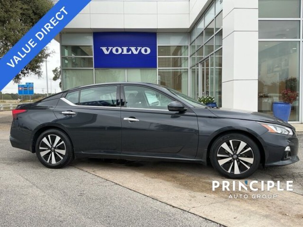 Used 2020 Nissan Altima 2.5 SL Sedan