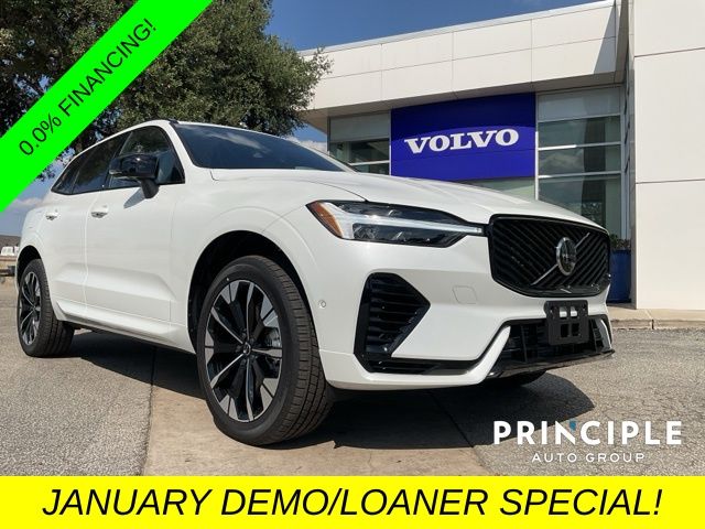 2026 Volvo XC60 Plus's photo