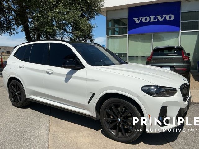 2023 BMW X3 sDrive30i's photo