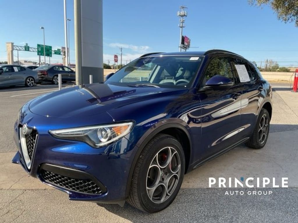 Used 2018 Alfa Romeo Stelvio Base SUV