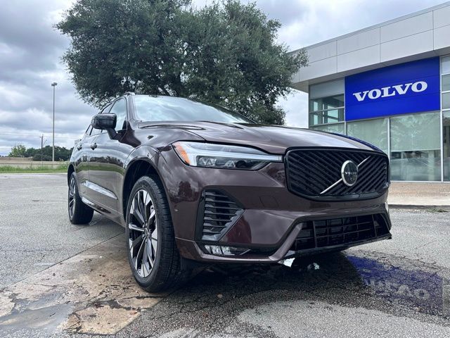 New 2026 Volvo XC60 B5 Plus